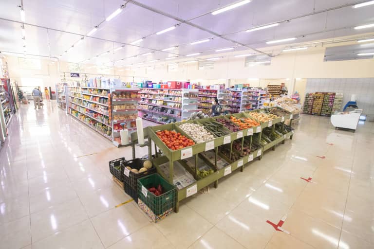 Area de verduleria del supermercado